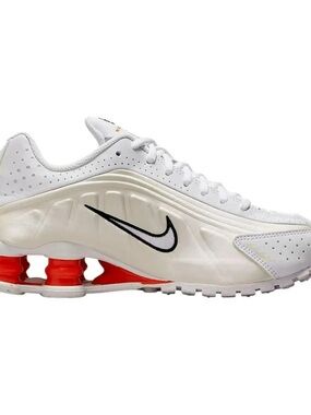 Nike Shox 4 White Phantom Size 4Y New!!!